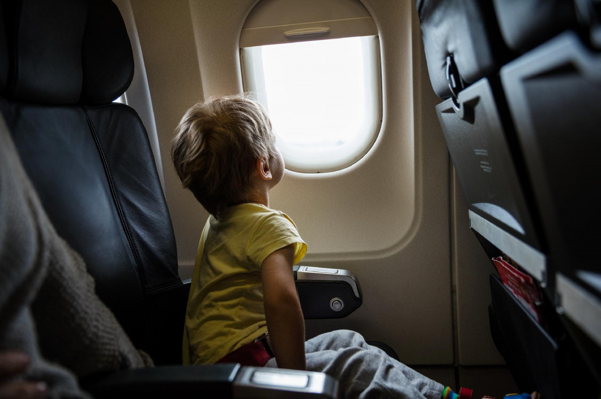 voyage avion france enfant